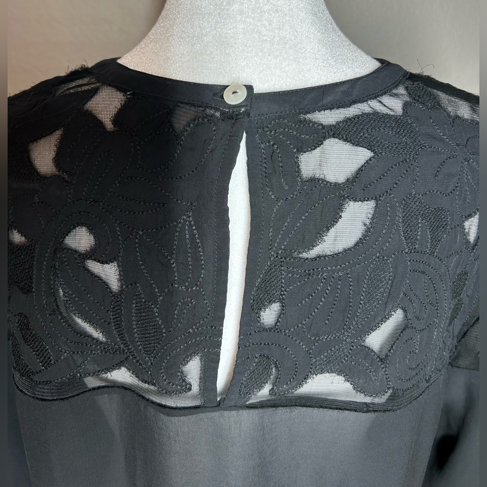 Anthropologie Vanessa Virginia SheerBlack Lace Blouse Long Sleeve Size 8 - Picture 7 of 10